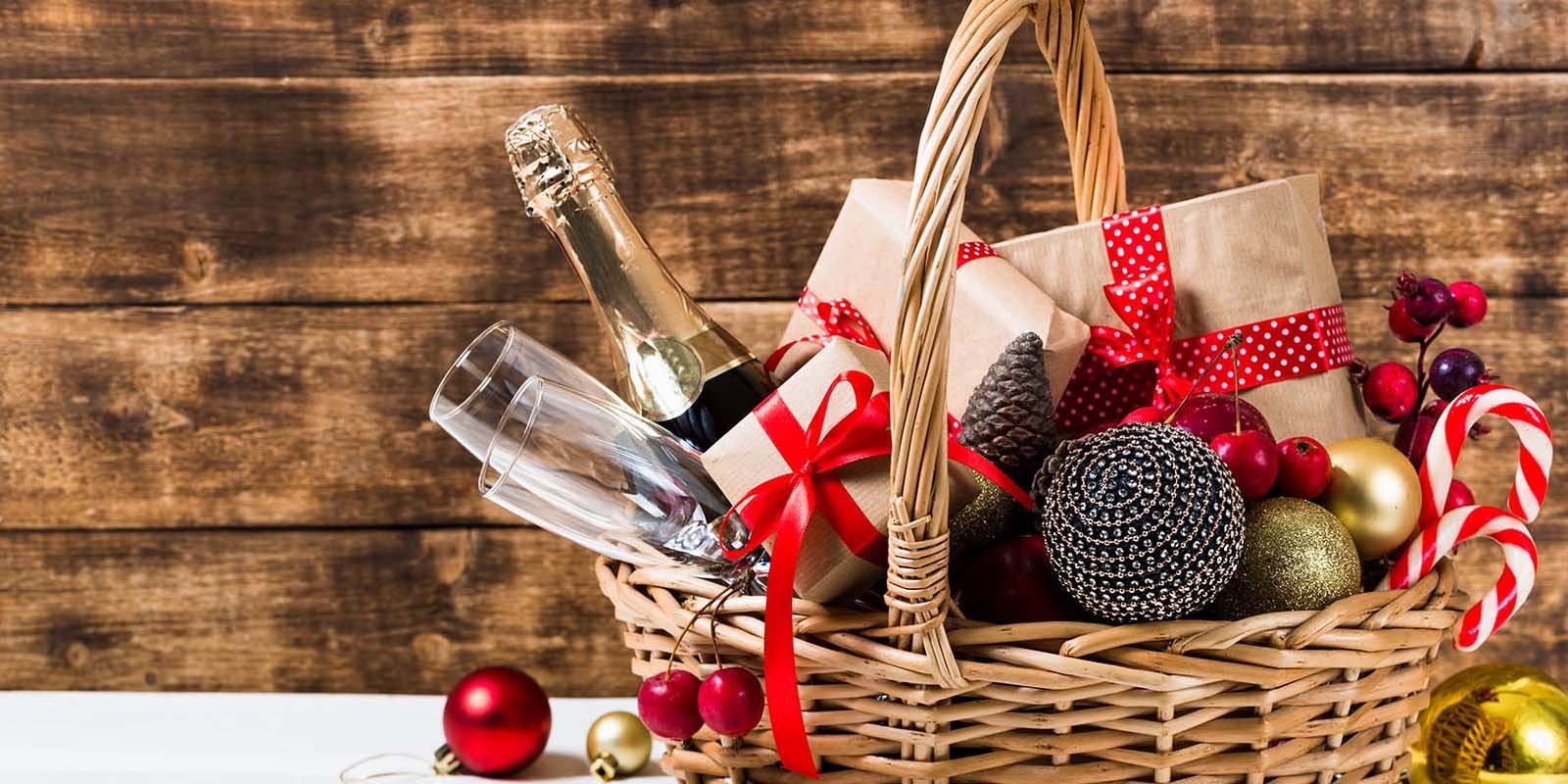 Chocolate Boxes & Champagne Gift Basket - SendGiftBasket - Delivering Gifts  Across Europe