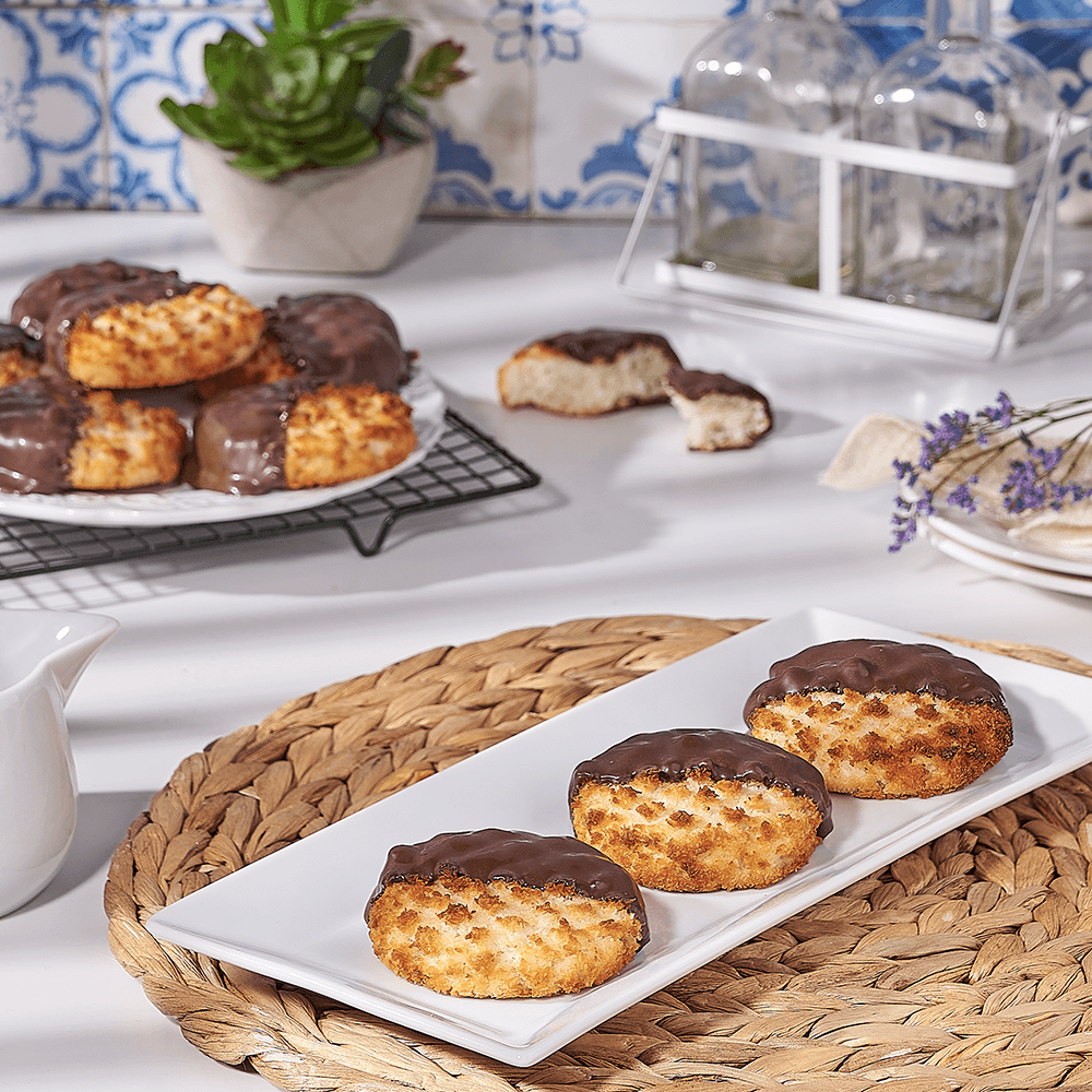 Chocolate Dipped Macaroons, cookie gift, cookie, kosher gift, kosher, Canada delivery