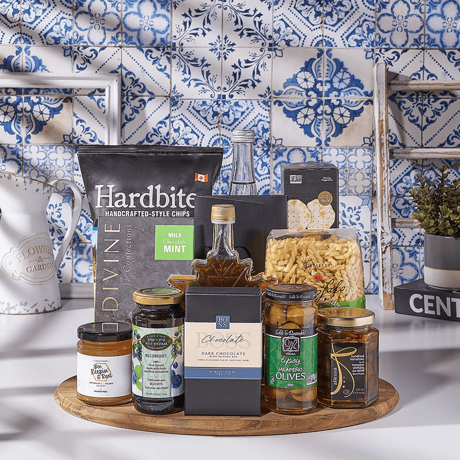 Deluxe Basket of Treats, kosher gift, kosher, gourmet gift, gourmet, snack gift, snack, canada delivery