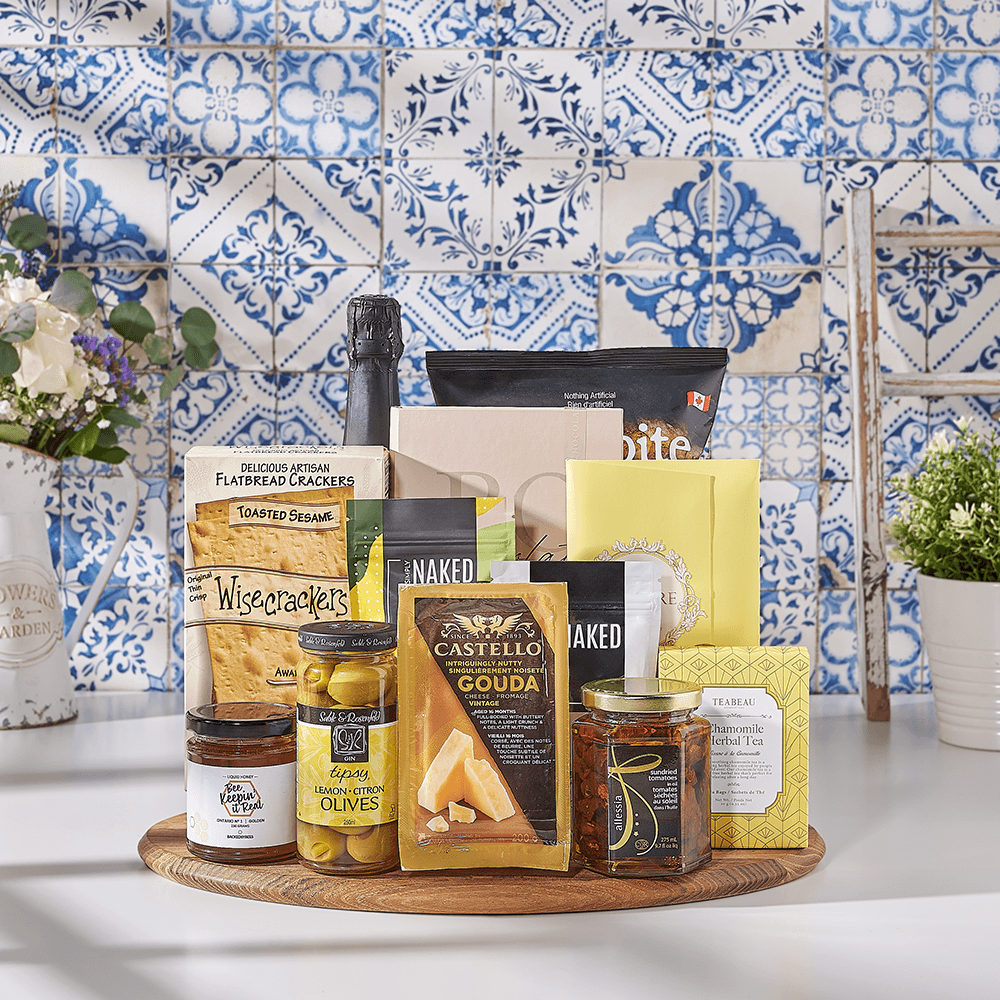 Deluxe Celebration Basket, kosher champagne gift, kosher champagne, champagne gift, champagne, sparkling wine gift, sparkling wine, kosher gift, kosher, Canada delivery