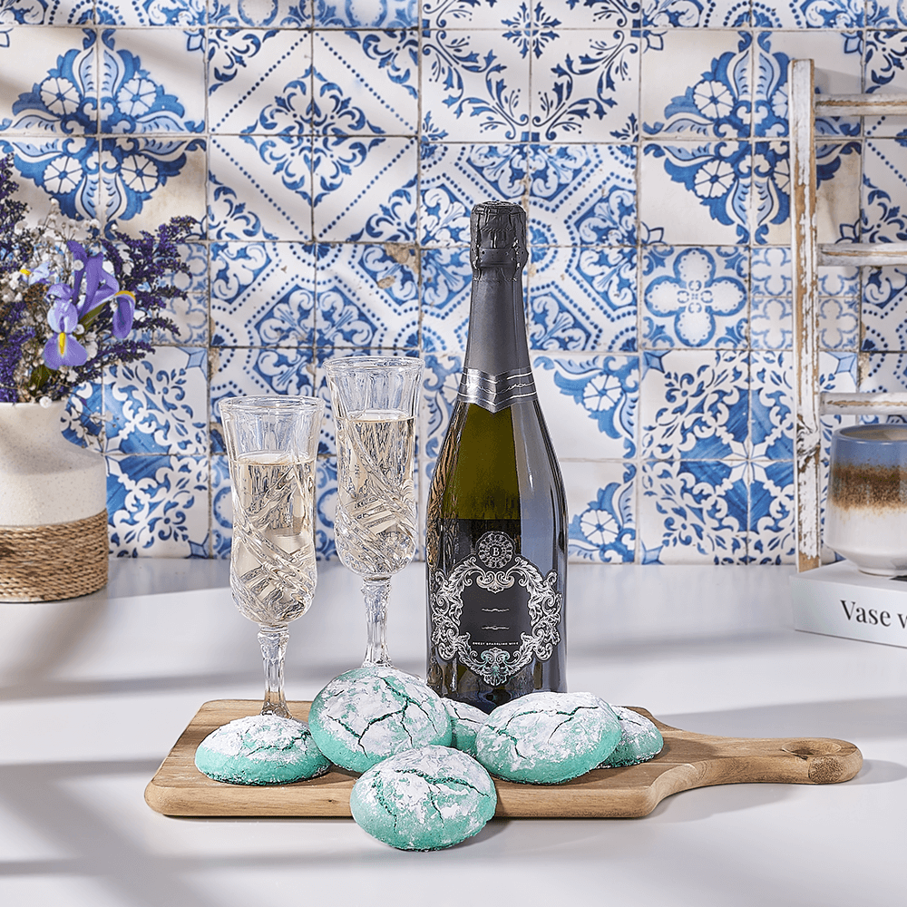 Hanukkah Cookies & Champagne Basket, kosher gift, kosher, champagne gift, champagne, sparkling wine gift, sparkling wine, cookie gift, cookie, Canada delivery