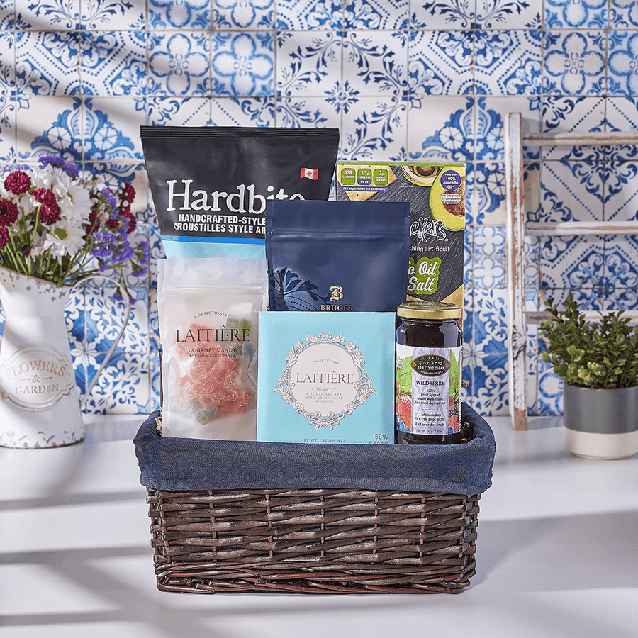 Hanukkah Treats Basket, kosher gift, kosher, snack gift, snack, Canada delivery
