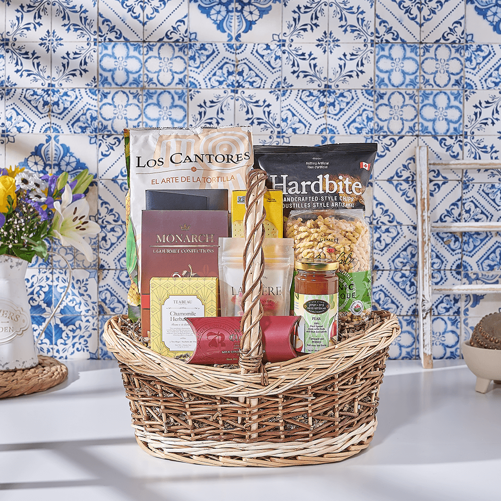Kosher Chips & Chocolate Basket, kosher gift, kosher, snack gift, snack, tea gift, tea, Canada delivery