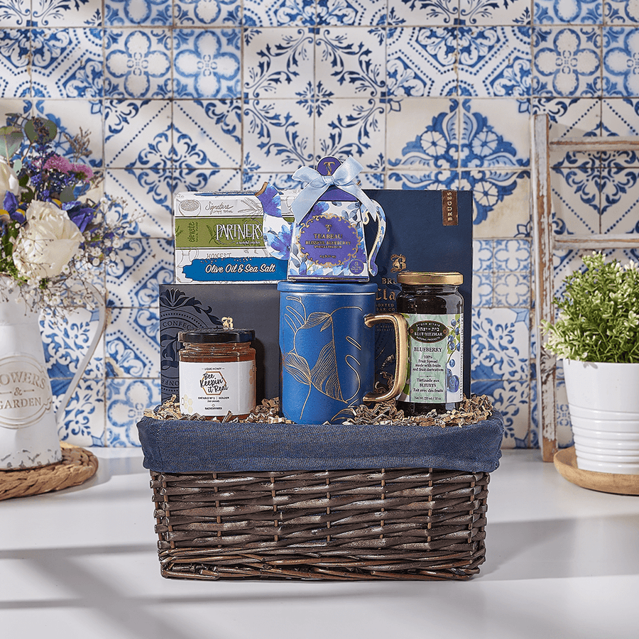 Kosher Snack & Tea Basket, kosher gift, kosher, tea gift, tea, Canada delivery