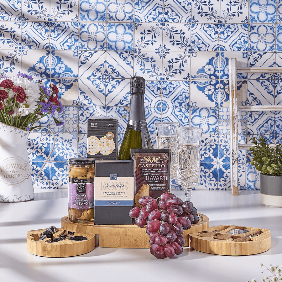 Modern Cheese Board & Champagne Gift Set, champagne gift, champagne, sparkling wine gift, sparkling wine, kosher gift, kosher, Canada delivery