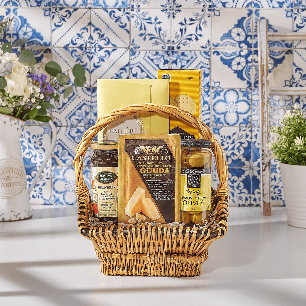 Simple Kosher Snack Basket, kosher gift, kosher, snack gift, snack, Canada delivery
