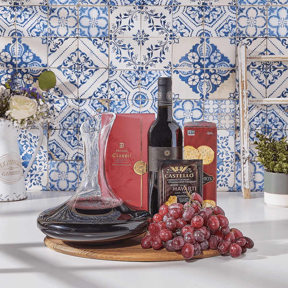 The Specialty Kosher Wine Pairing Gift Set, kosher gift, kosher, wine gift, wine, chocolate gift, chocolate, fruit gift, fruit, Canada delivery