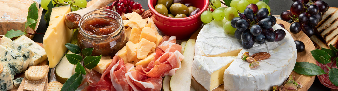 Kosher Cheese & Charcuterie Gift Baskets Canada